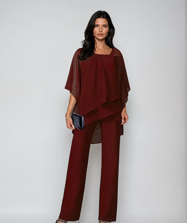 Eleanor | Completo Due Pezzi con Poncho Asimmetrico